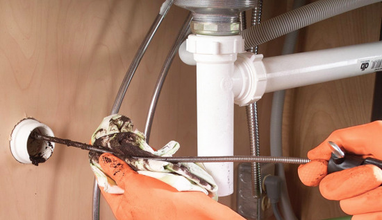 Tıkalı Lavabo ve Giderleri Açmanın En Güvenli Yöntemleri